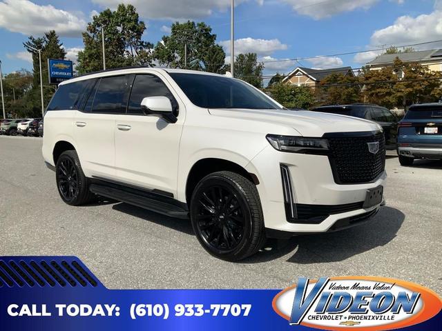 Photo of 2024 Crystal White Tricoat Cadillac Escalade