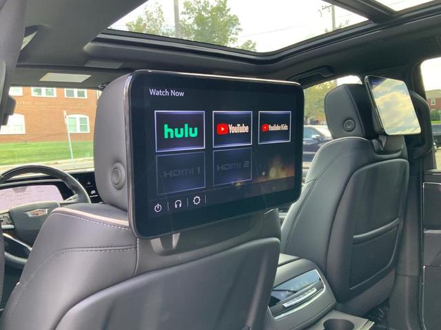 Photo of 2024 Crystal White Tricoat Cadillac Escalade