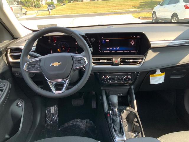 Photo of 2026 Cacti Green Chevrolet Trailblazer