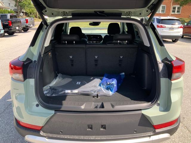 Photo of 2026 Cacti Green Chevrolet Trailblazer