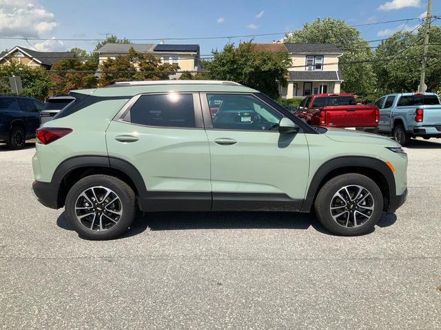 Photo of 2026 Cacti Green Chevrolet Trailblazer