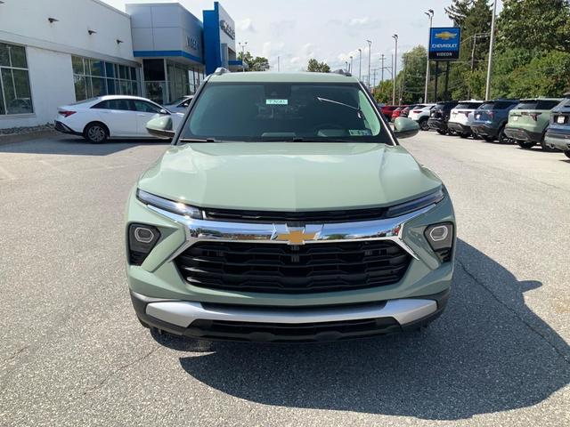Photo of 2026 Cacti Green Chevrolet Trailblazer