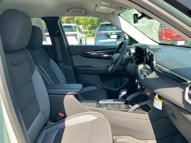 Photo of 2026 Cacti Green Chevrolet Trailblazer