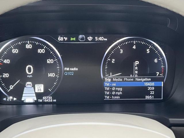 Photo of 2020 WHITE Volvo V90 Cross Country
