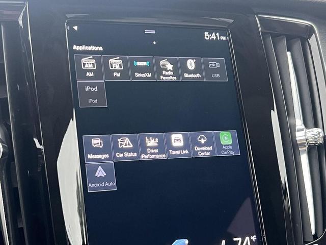 Photo of 2020 WHITE Volvo V90 Cross Country
