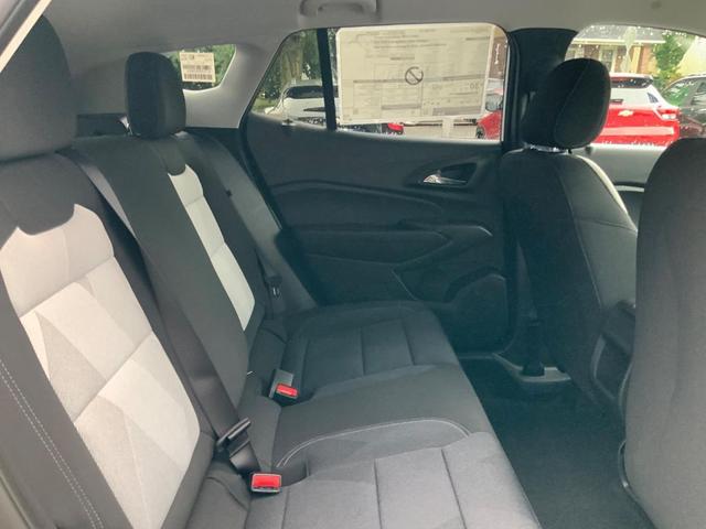 Photo of 2025 Summit White Chevrolet Trax