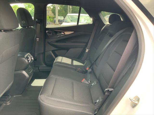Photo of 2025 Summit White Chevrolet Blazer EV