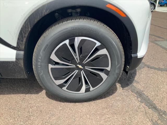 Photo of 2025 Summit White Chevrolet Blazer EV