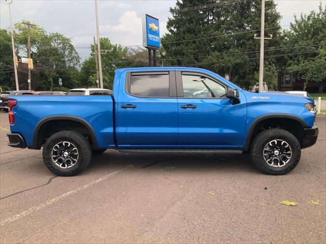 Photo of 2024 Glacier Blue Metallic Chevrolet Silverado 1500