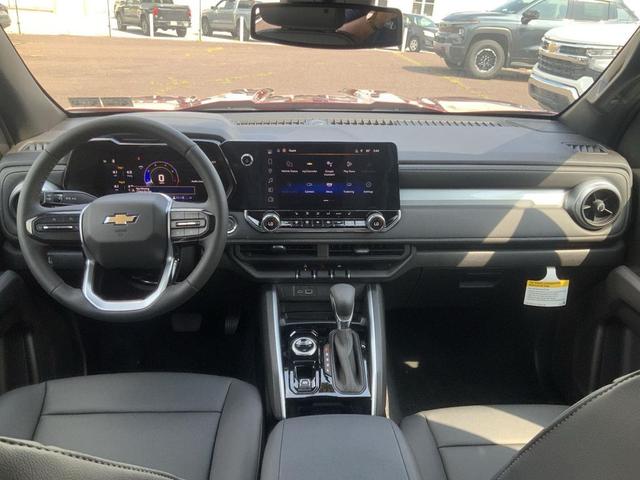 Photo of 2025 Radiant Red Tintcoat Chevrolet Colorado
