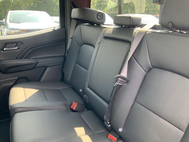 Photo of 2025 Radiant Red Tintcoat Chevrolet Colorado