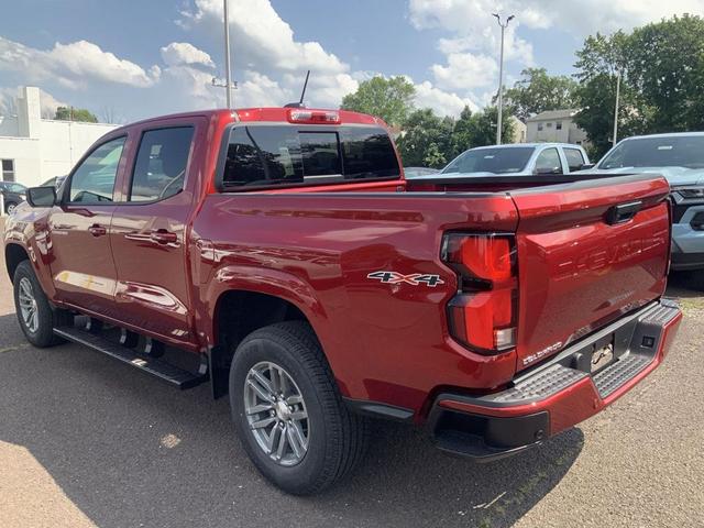 Photo of 2025 Radiant Red Tintcoat Chevrolet Colorado