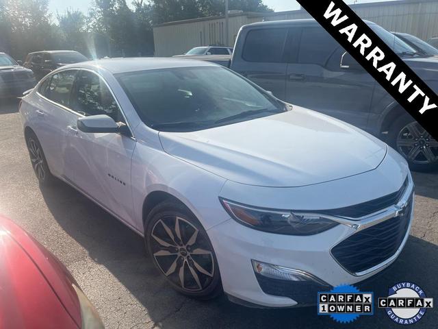 Photo of 2024 Summit White Chevrolet Malibu