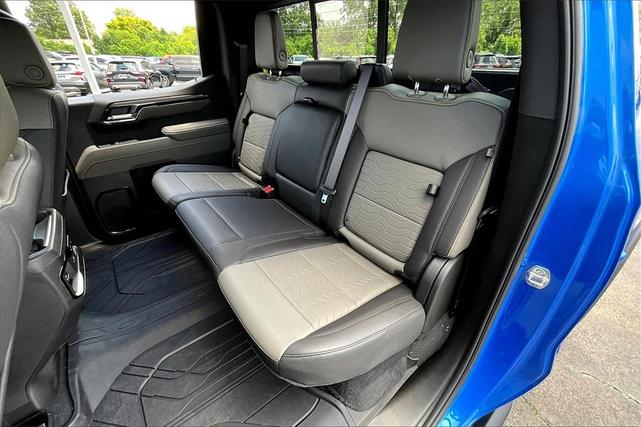 Photo of 2025 Riptide Blue Metallic Chevrolet Silverado 1500