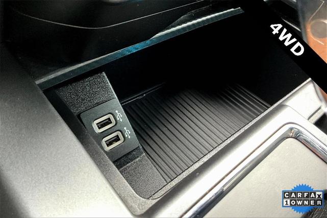 Photo of 2020 Agate Black Metallic Ford F-150