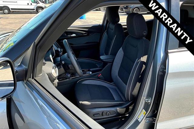 Photo of 2023 Sterling Gray Metallic Chevrolet Trailblazer
