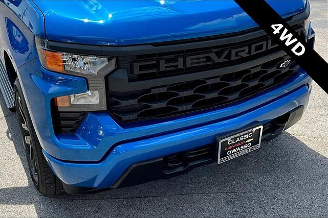 Photo of 2023 Blue Chevrolet Silverado 1500