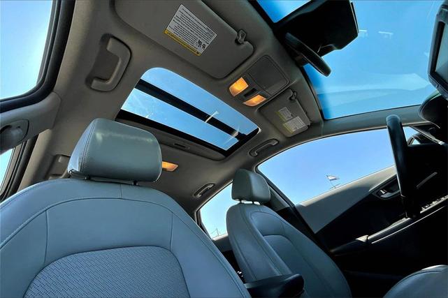Photo of 2021 Ultra Black Hyundai KONA