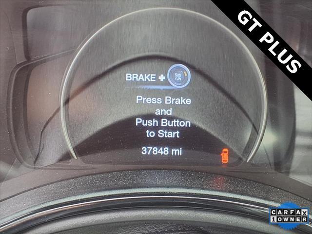 Photo of 2024 DB Black Crystal Clearcoat Dodge Durango