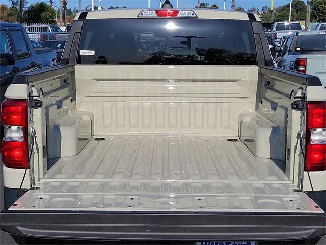 Photo of 2025 Desert Sand Ford Maverick