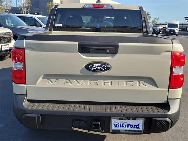 Photo of 2025 Desert Sand Ford Maverick