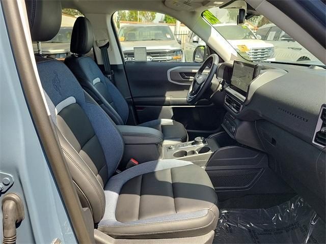 Photo of 2025 Azure Gray Metallic Ford Bronco Sport