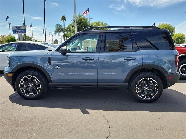 Photo of 2025 Azure Gray Metallic Ford Bronco Sport