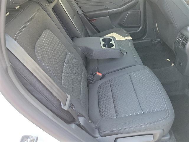 Photo of 2025 Oxford White Ford Escape