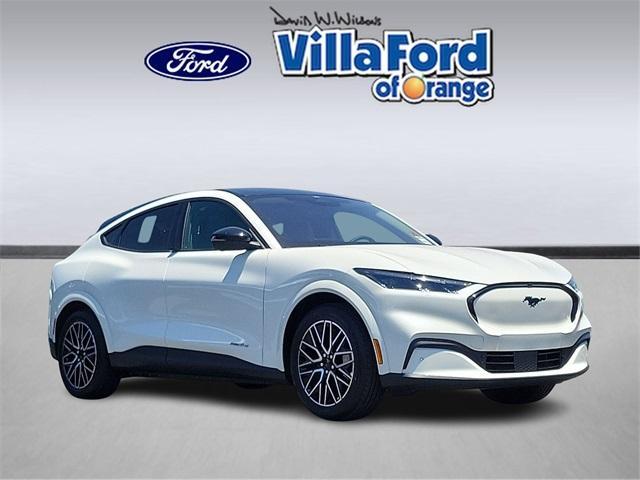 Photo of 2025 Star White Ford Mustang Mach-E