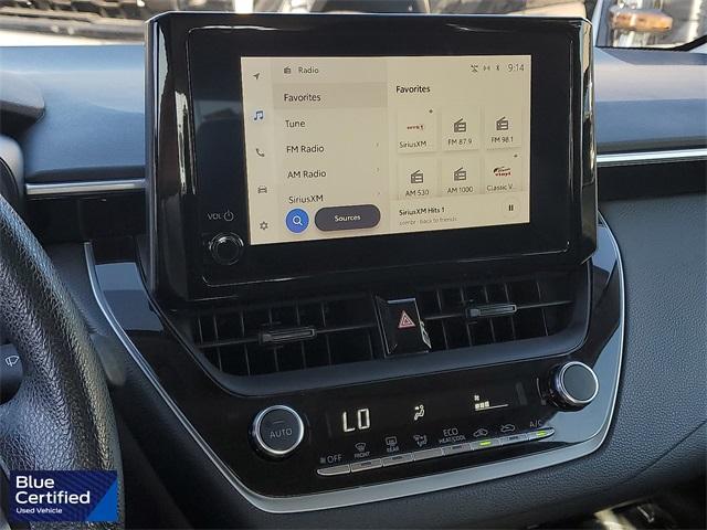 Photo of 2023 White Toyota Corolla