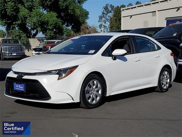 Photo of 2023 White Toyota Corolla