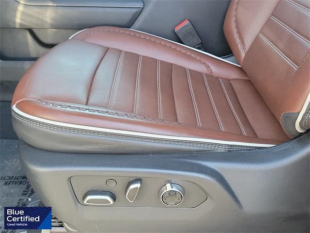 Photo of 2024 White Frost Tri-Coat GMC Sierra 2500