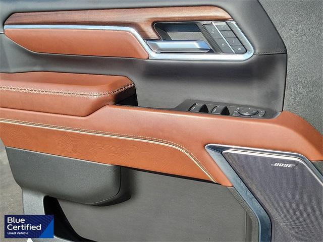 Photo of 2024 White Frost Tri-Coat GMC Sierra 2500