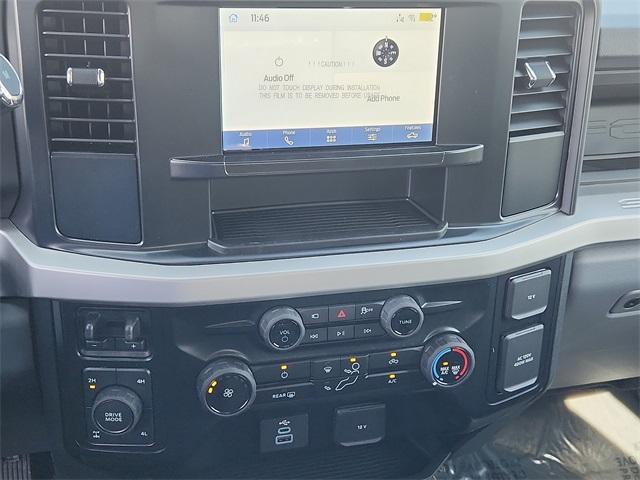 Photo of 2025 Oxford White Ford F-250