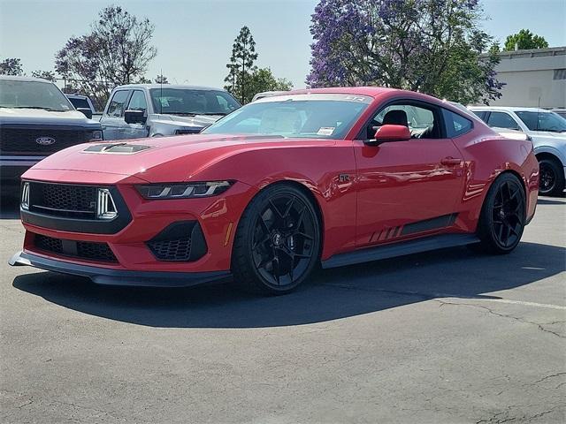 Photo of 2025 Race Red Ford Mustang