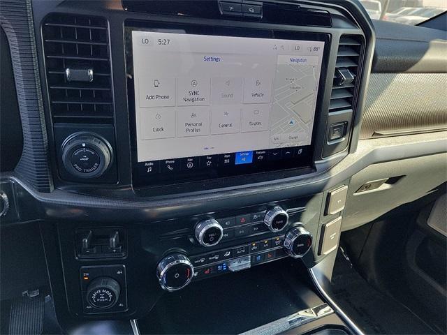 Photo of 2025 Oxford White Ford F-150