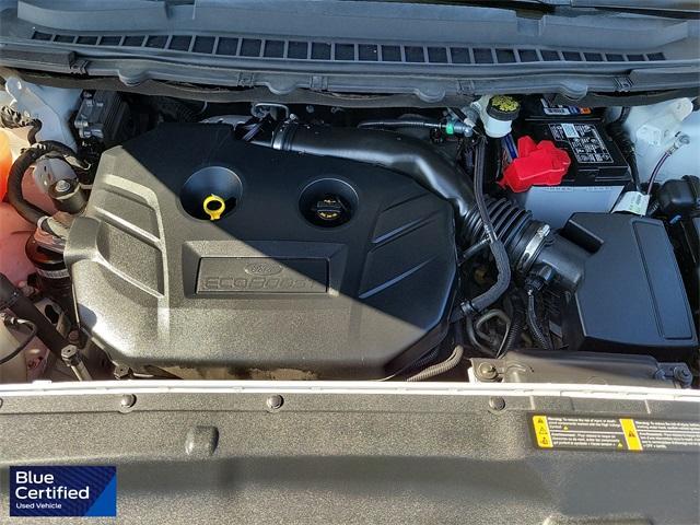 Photo of 2017 Oxford White Ford Edge