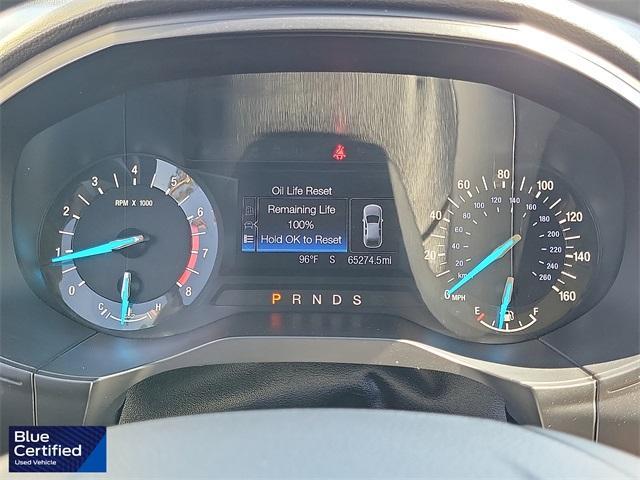 Photo of 2017 Oxford White Ford Edge