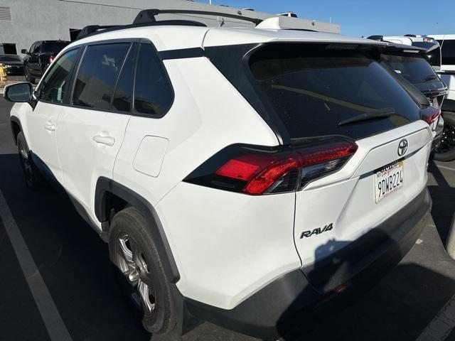 Photo of 2022 White Toyota RAV4