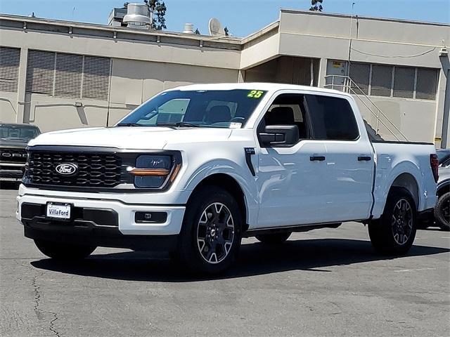 Photo of 2025 Oxford White Ford F-150