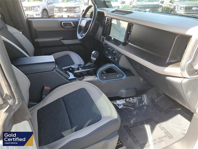 Photo of 2022 Cactus Green / Gray Ford Bronco