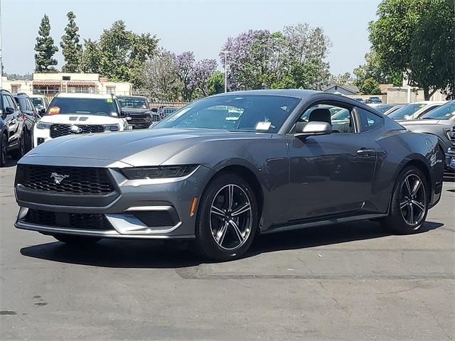 Photo of 2025 Carbonized Gray Metallic Ford Mustang