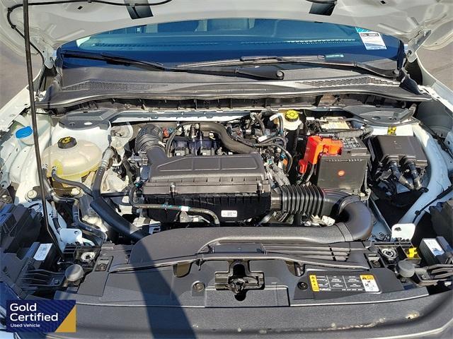 Photo of 2023 Star White Ford Escape