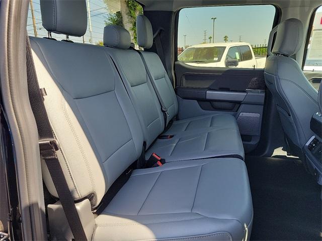 Photo of 2025 Agate Black Metallic Ford F-150 Lightning