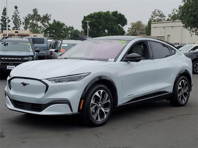 Photo of 2021 Space White Metallic Ford Mustang Mach-E
