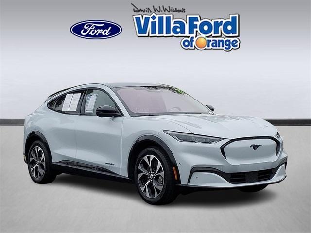 Photo of 2021 Space White Metallic Ford Mustang Mach-E