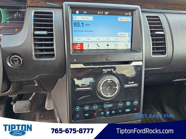 Photo of 2017 Shadow Black Ford Flex