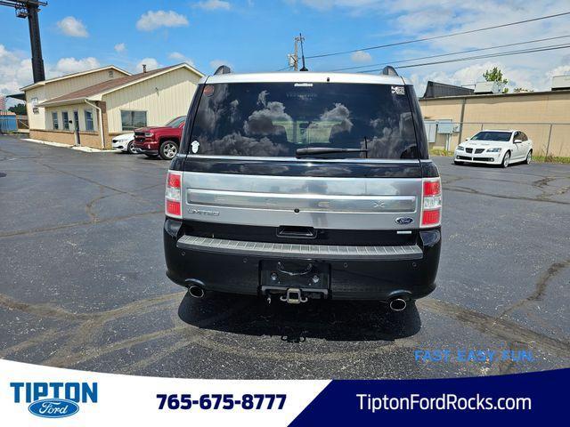 Photo of 2017 Shadow Black Ford Flex
