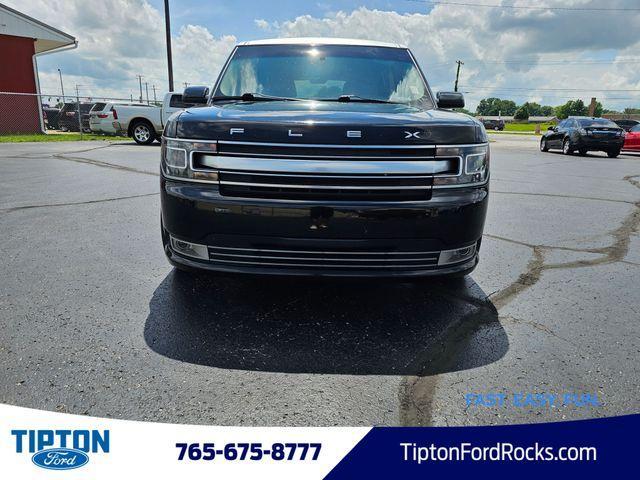 Photo of 2017 Shadow Black Ford Flex
