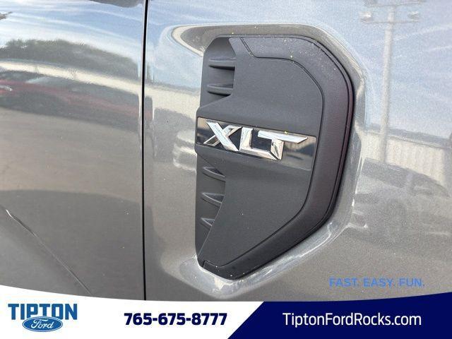 Photo of 2024 Carbonized Gray Metallic Ford Ranger